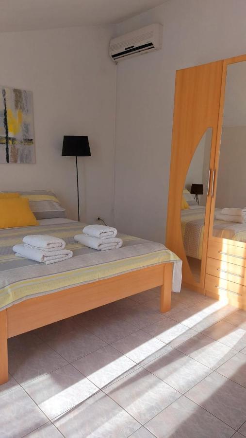 Apartments Duće Eksteriør bilde